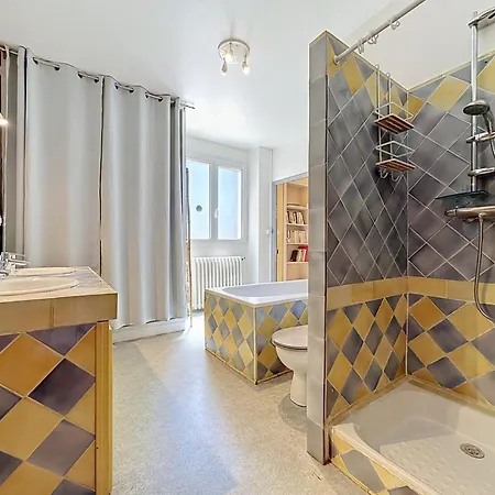 Piscine - Aigues-vives By Interhome エギュ・ヴィーヴ