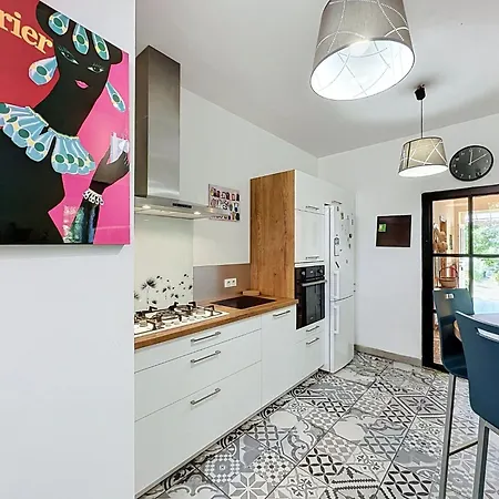 Piscine - Aigues-vives By Interhome ヴィラ *
